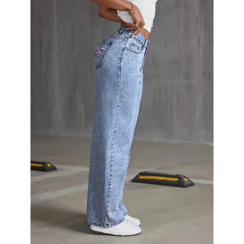 Pantalones vaqueros de pierna ancha con cintura alta, lazo bordado, bolsillo, estilo casual.